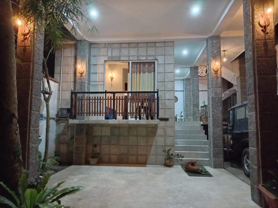 Property building, Night