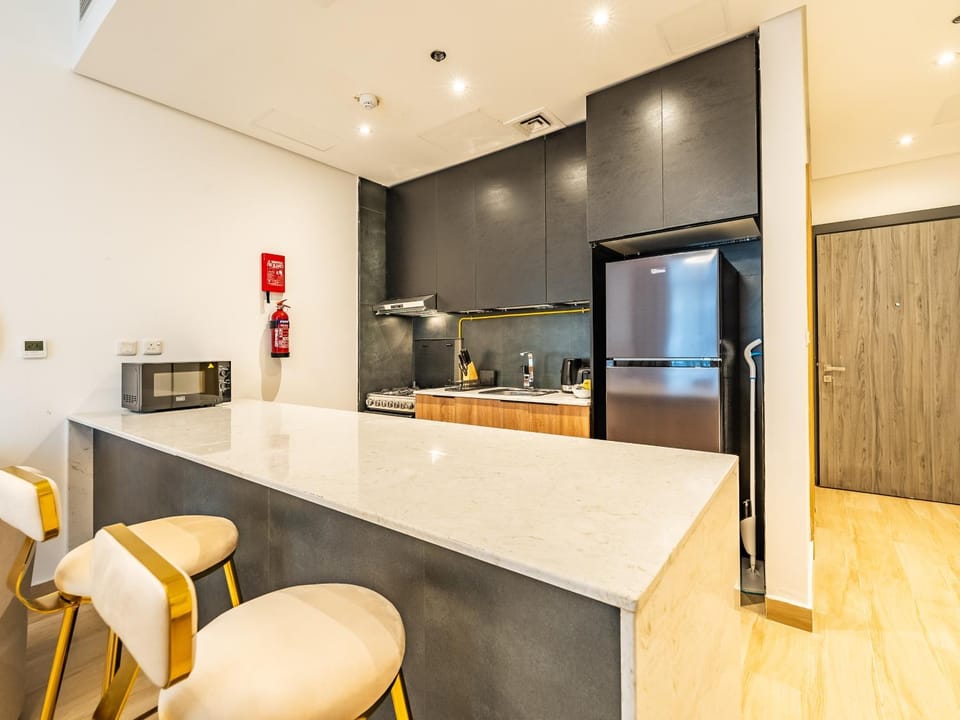 Comfy and stylish Studio in Regina Towers - JVC Apartment in Dubai