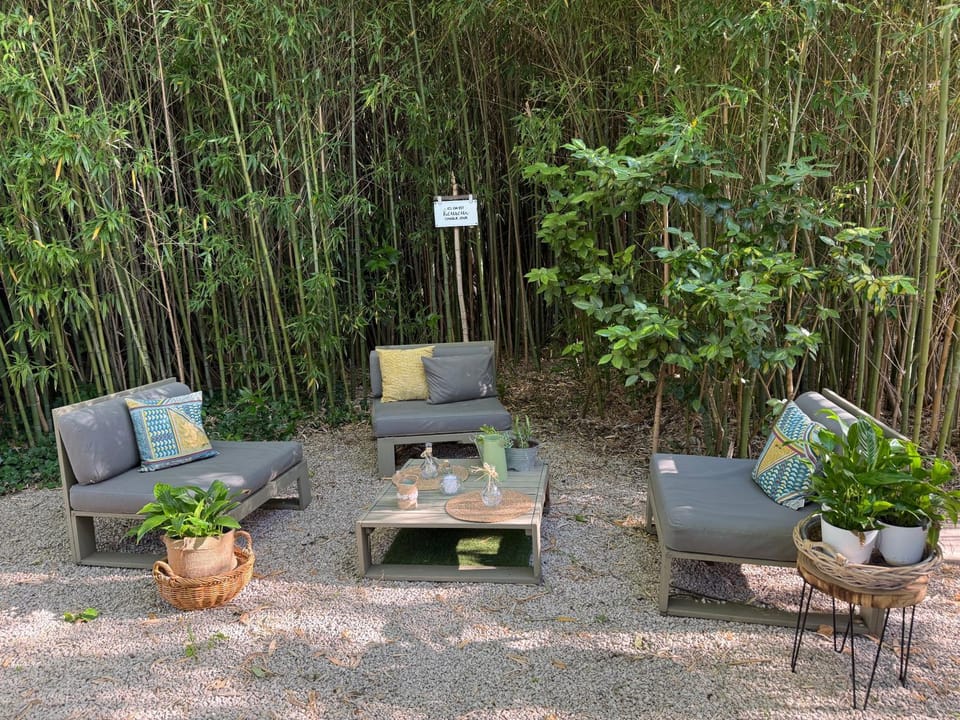 Mas des Bômes et spa merindol Bed and Breakfast in Mallemort