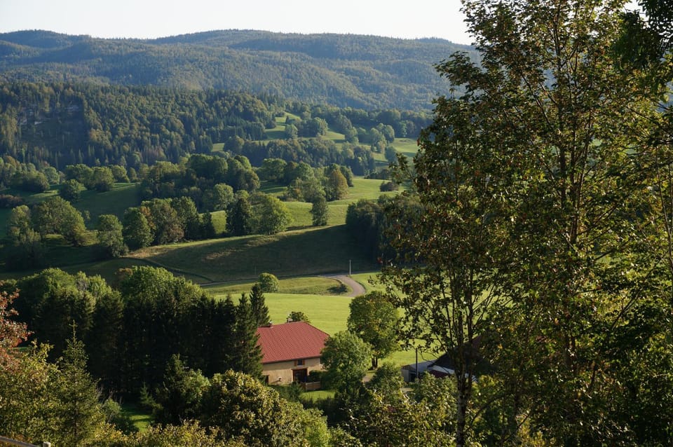 Le Bois gentil Apartment in Jura