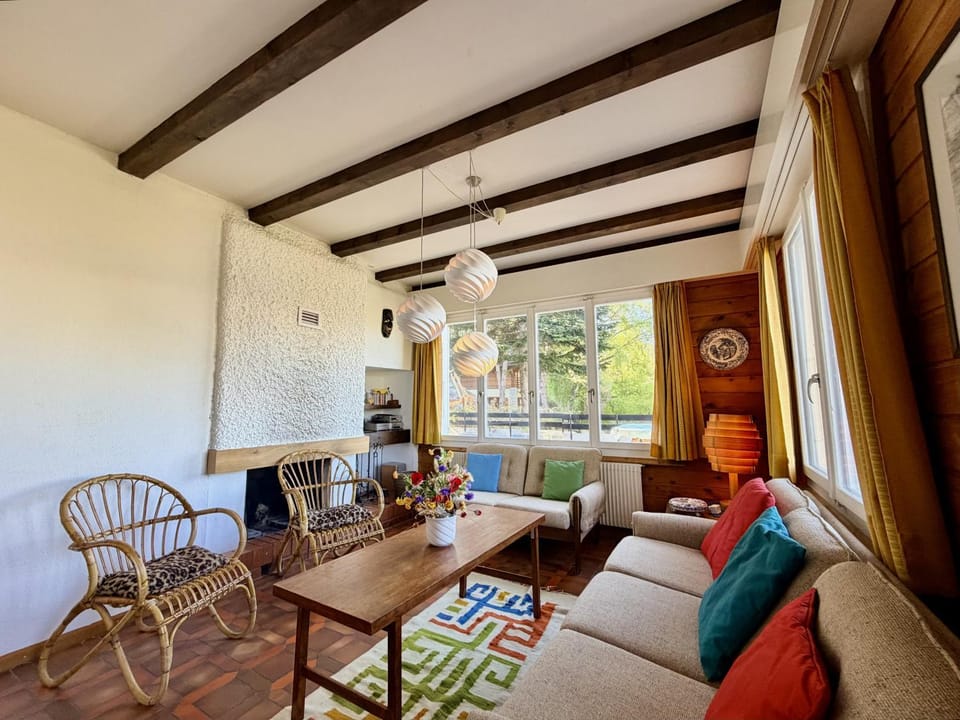 Communal lounge/ TV room, Living room