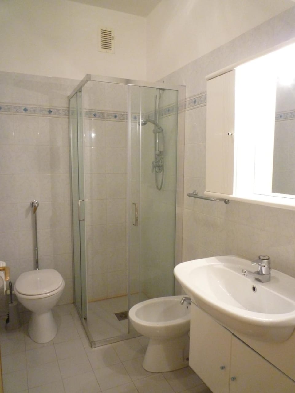 Shower, Toilet, Bathroom, bidet