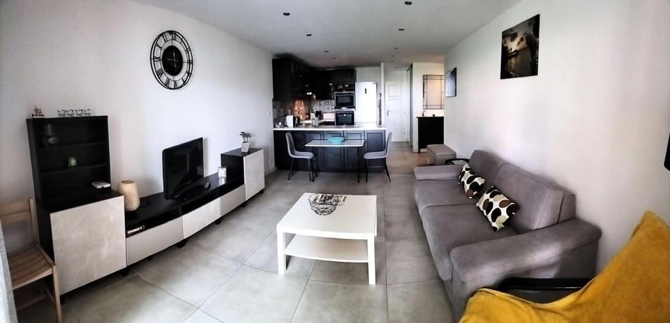 Résidence Luberon - Charmant appartement dans un domaine arboré au bord du lac MAE-7044 Apartment in Six-Fours-les-Plages