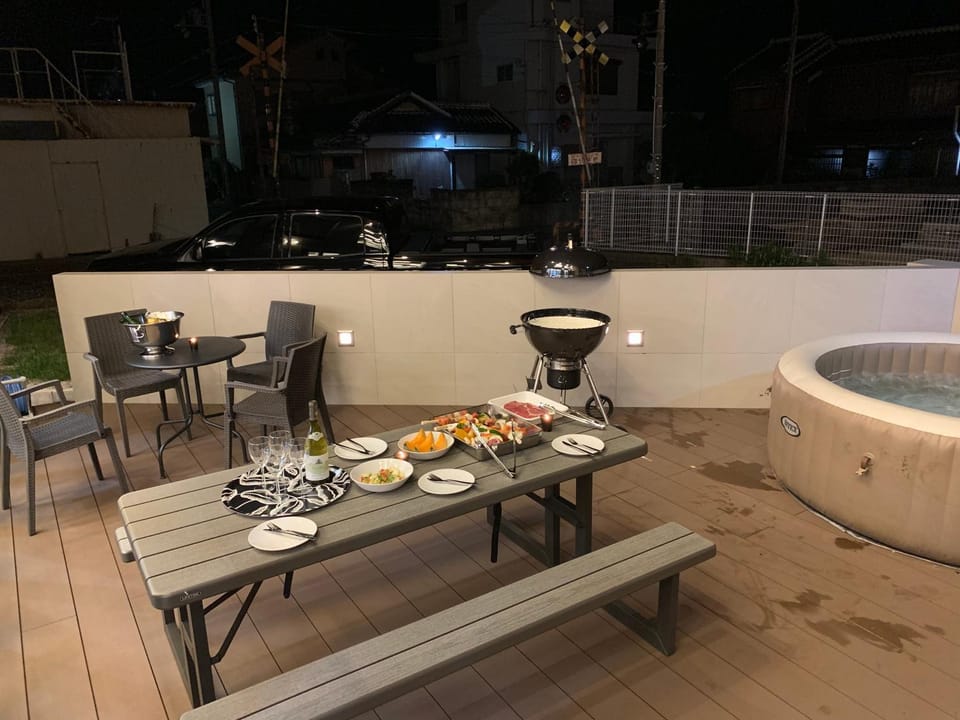 Night, Balcony/Terrace