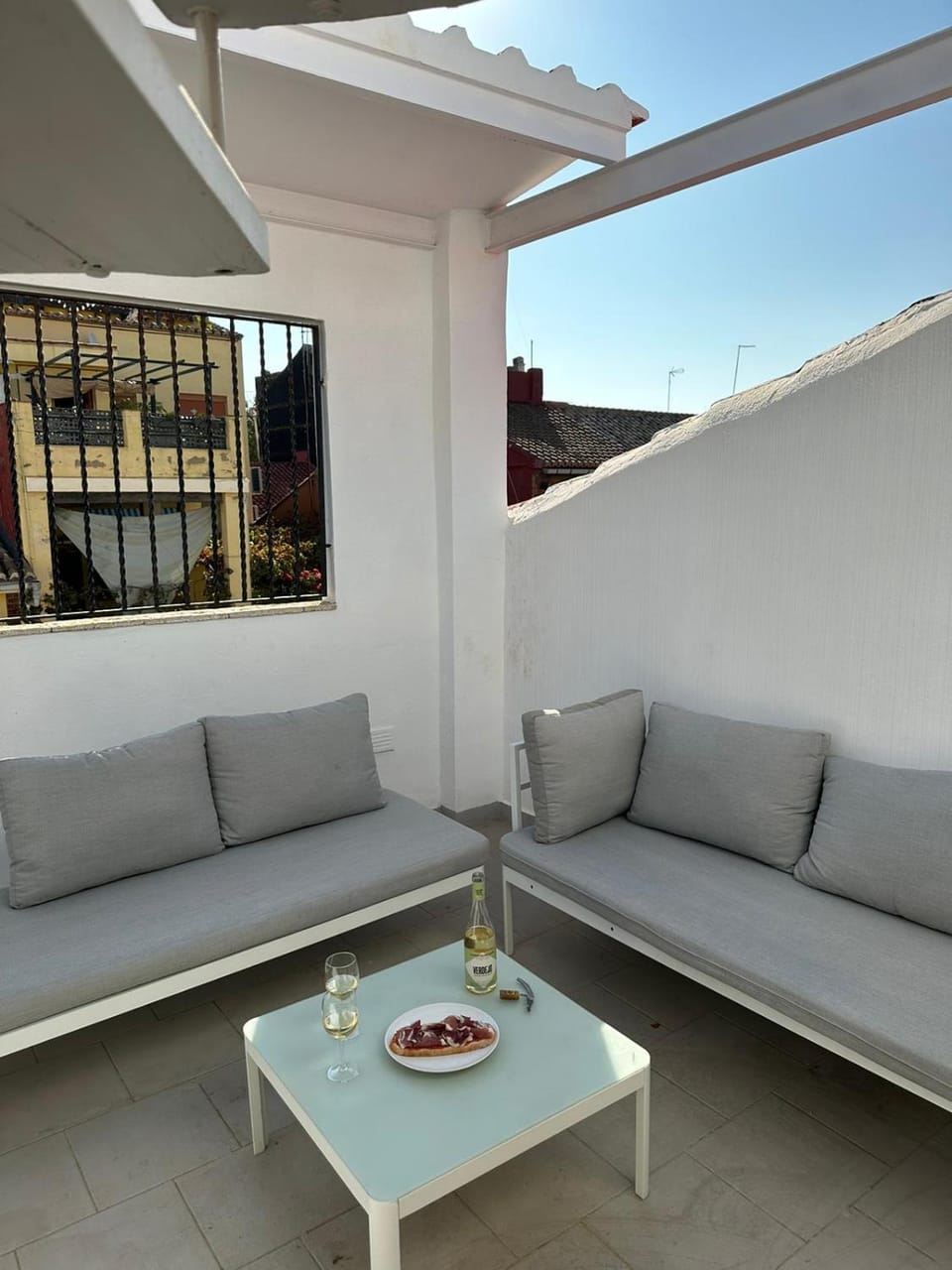Barraca Beach House in Valencia