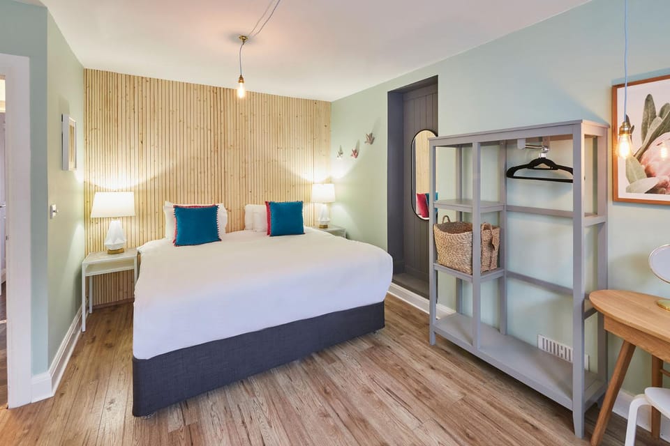 Bed, Bedroom, wardrobe