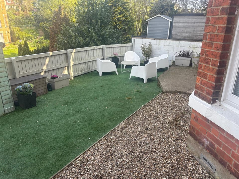 Patio, Day, Garden, Garden view