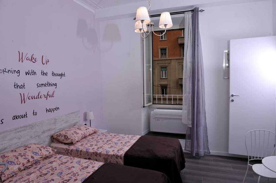 Facade/entrance, View (from property/room), Photo of the whole room