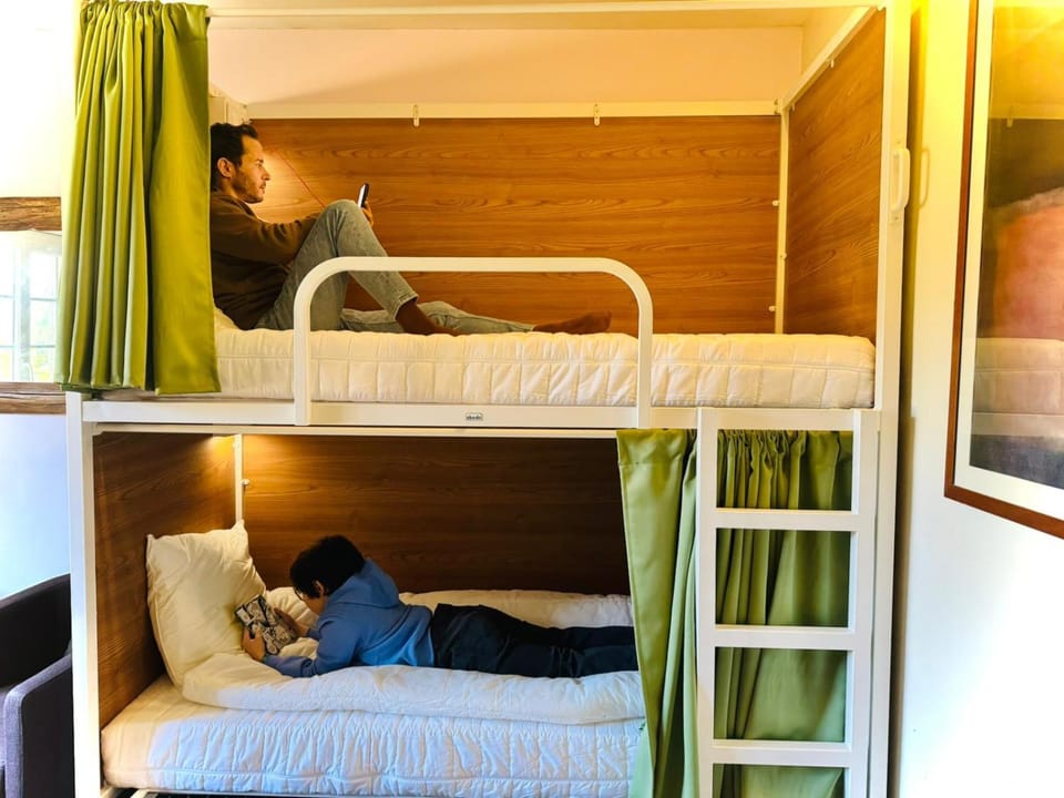 bunk bed