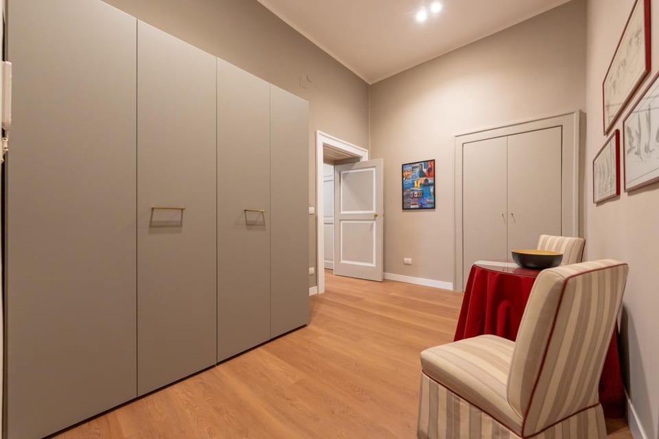 Suite Bausan 11 Apartment in Naples