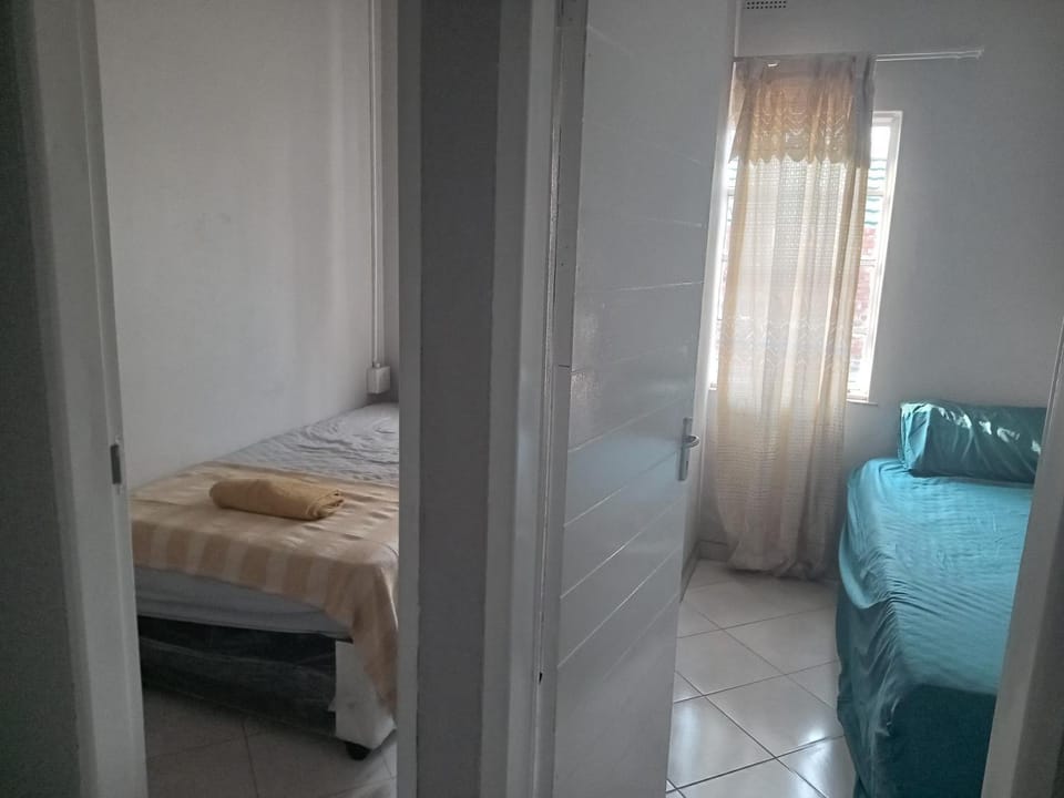 Las Palmas Day & Night Guest House Capsule hotel in Pretoria