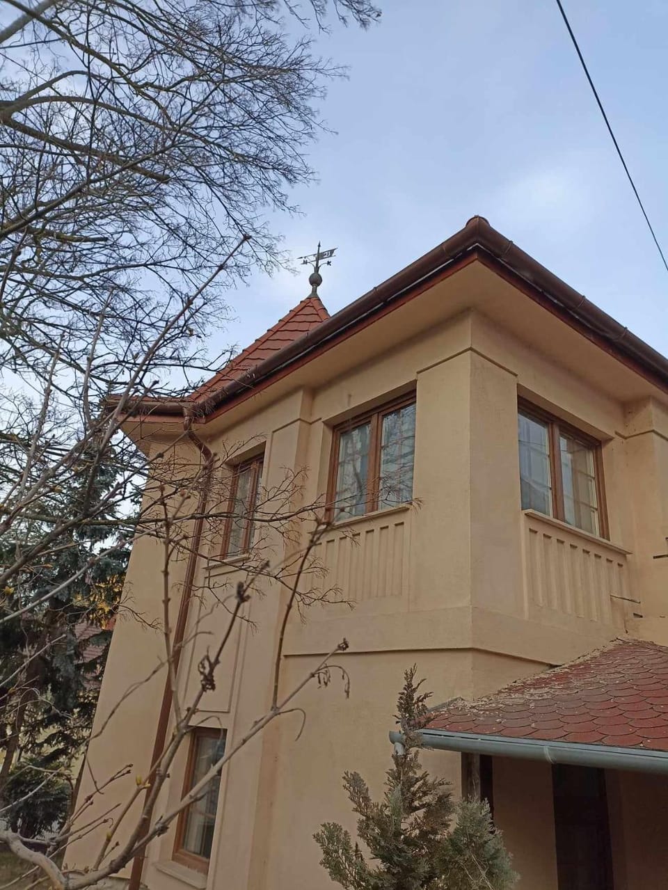 Property building, Day