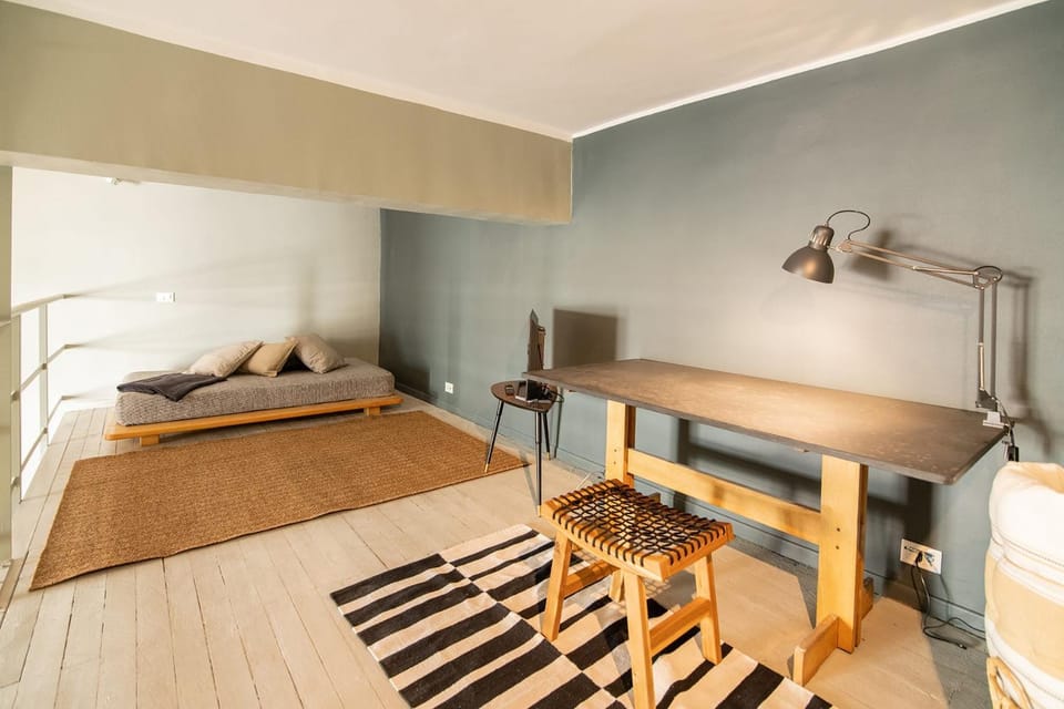 Photo of the whole room, Seating area, Bedroom
