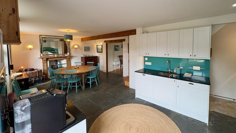 Coffee/tea facilities, Dining area, dishwasher, pet friendly