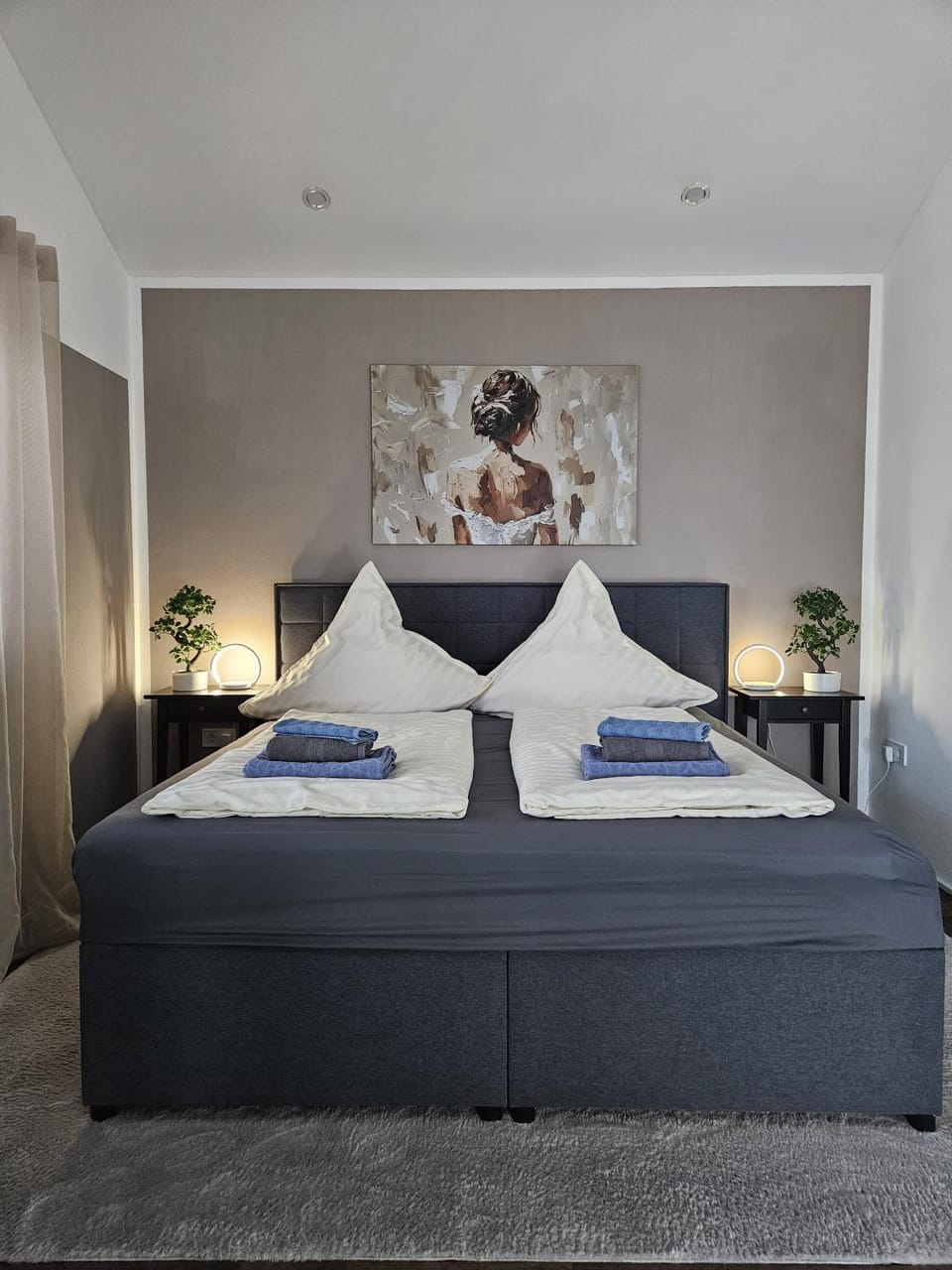 Bed, Bedroom