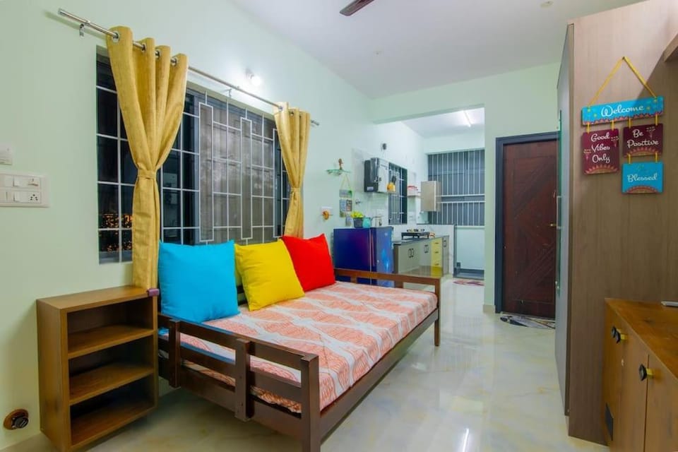Awesome studio unit in 2nd floor Apartment in Bengaluru
