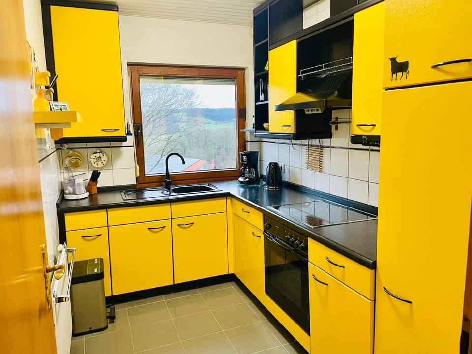 Kitchen or kitchenette, kitchen, kitchen