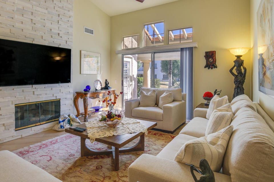 Tennis, Golf & Pools: Lovely Palm Desert Condo! House in Palm Desert
