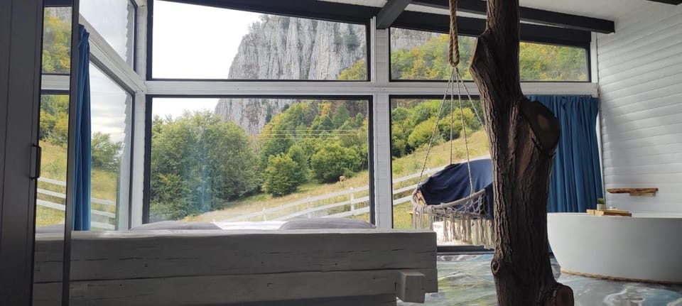 Cabana Exclusivista Wild Spa Apuseni House in Romania