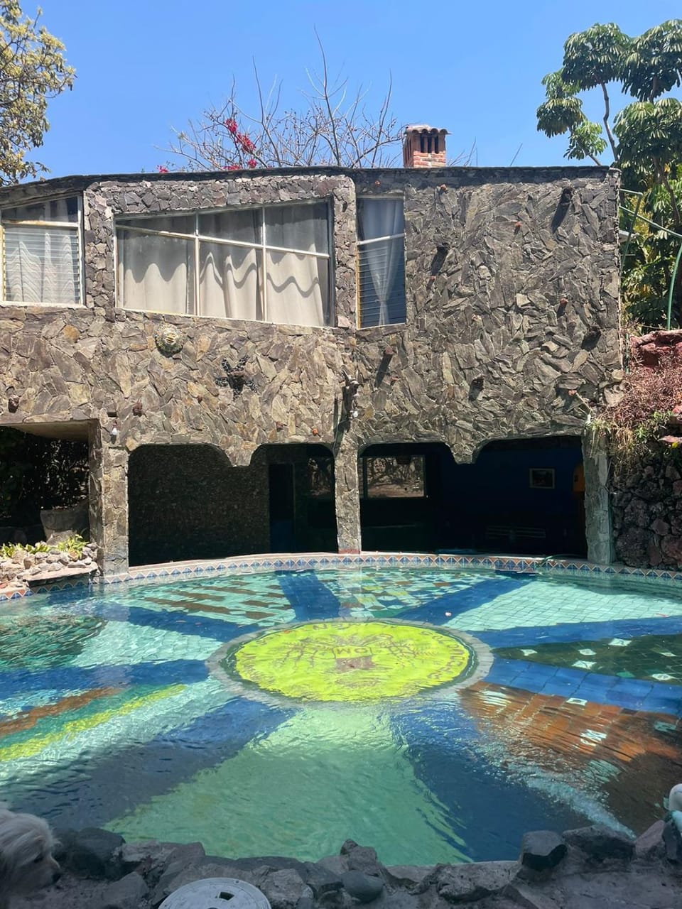Swimming pool
