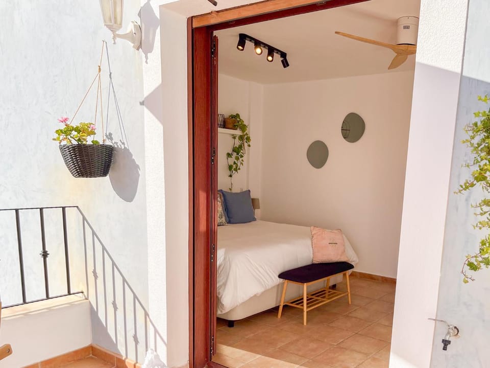 Balcony/Terrace, Photo of the whole room, Bedroom