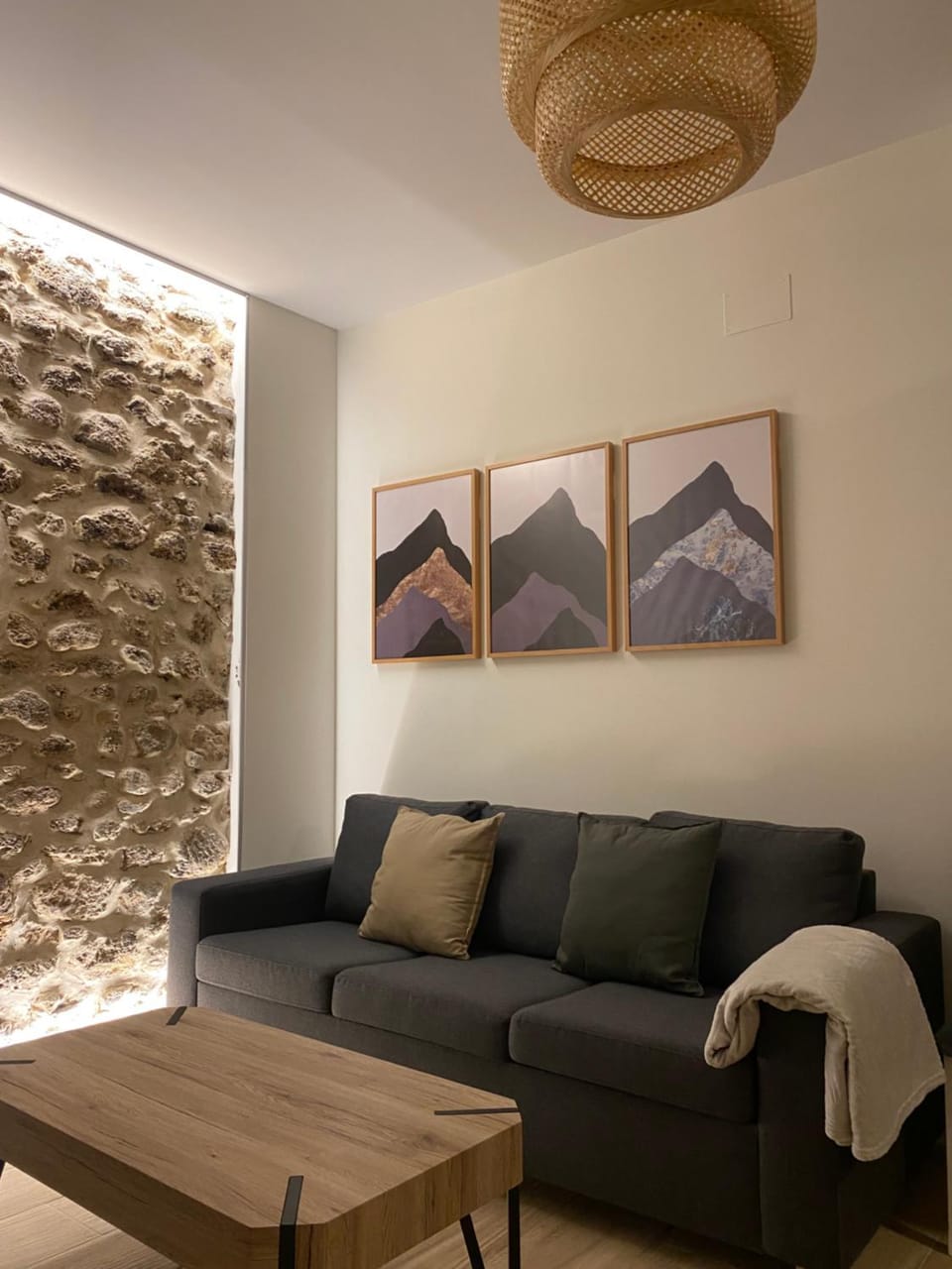 Communal lounge/ TV room
