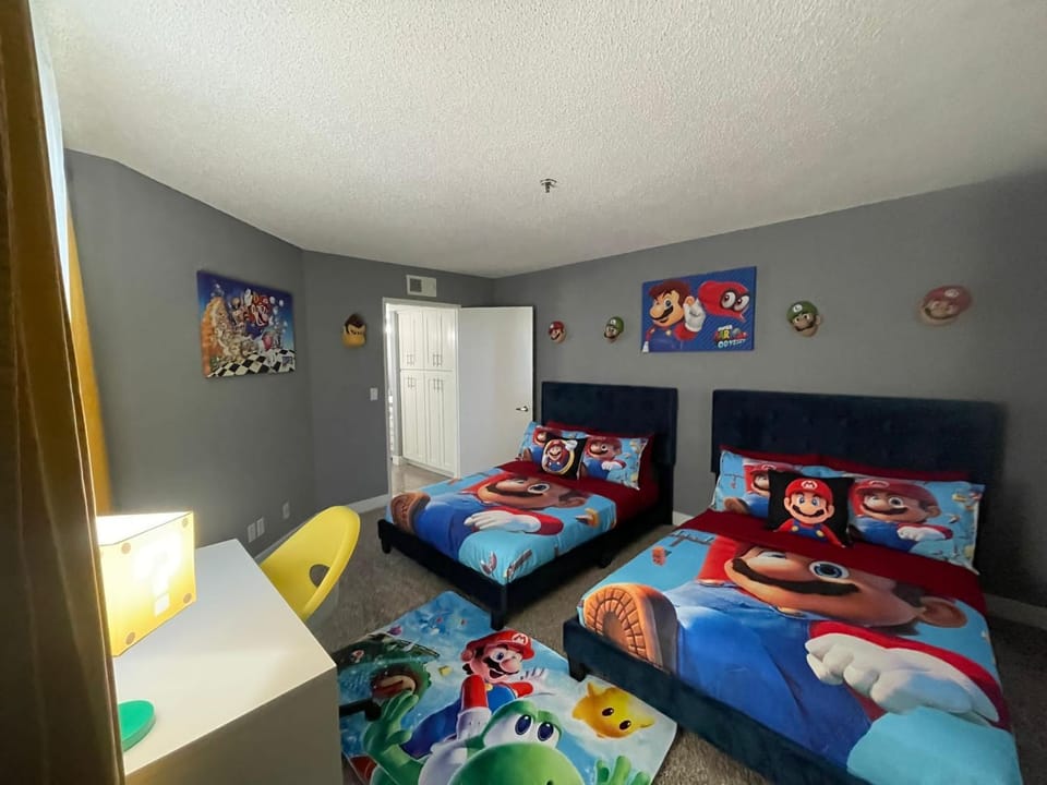 Bed, Photo of the whole room, Bedroom