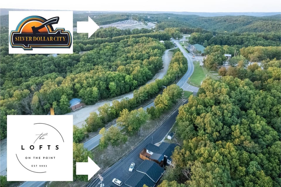 Property logo or sign, Neighbourhood, Natural landscape, Bird's eye view, Logo/Certificate/Sign, Street view