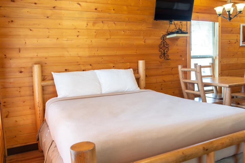 Jellystone Park Tower Park Resort Campground/ 
RV Resort in San Francisco Bay Area