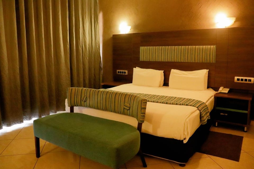 Desert Sands Hotel Hotel in Africa