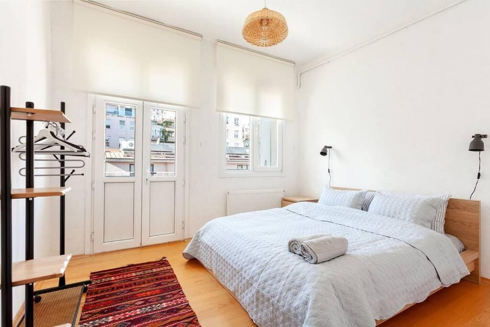 Bosphorus view, central location Apartment in Istanbul