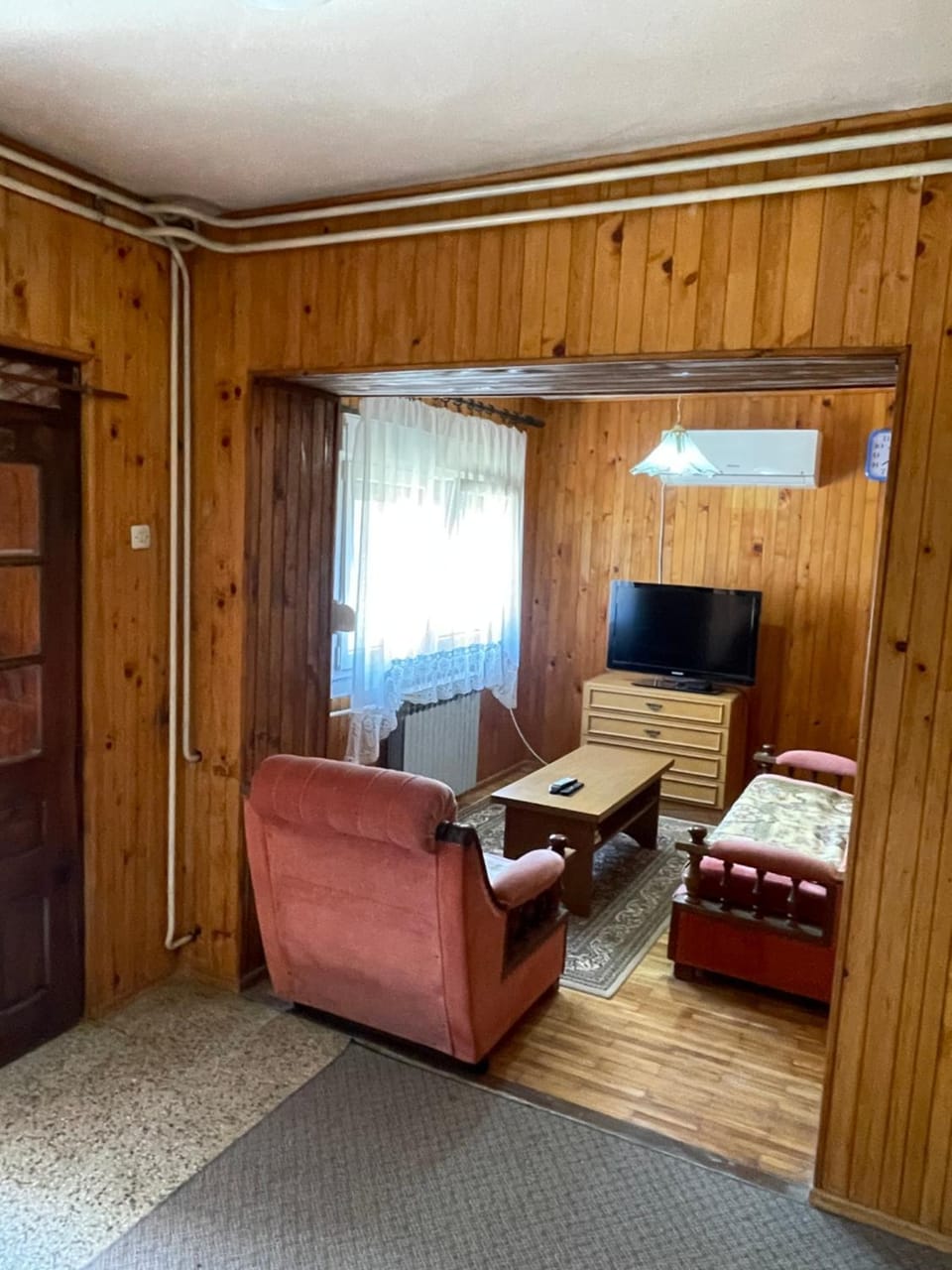 TV and multimedia, Living room, Seating area