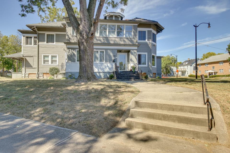 Jetted Tub Dayton Condo, 2 Mi to Oregon District Apartment in Dayton