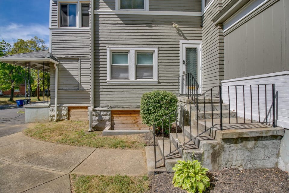 Sunny and Spacious Dayton Condo about 1 Mi to Downtown! Apartment in Dayton