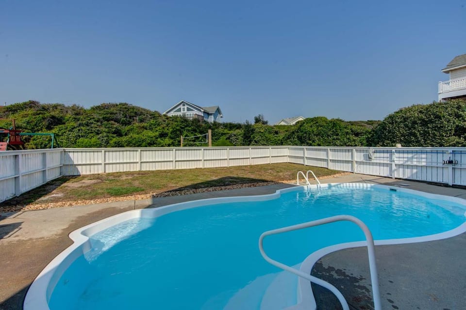 Southern Paws House in Southern Shores
