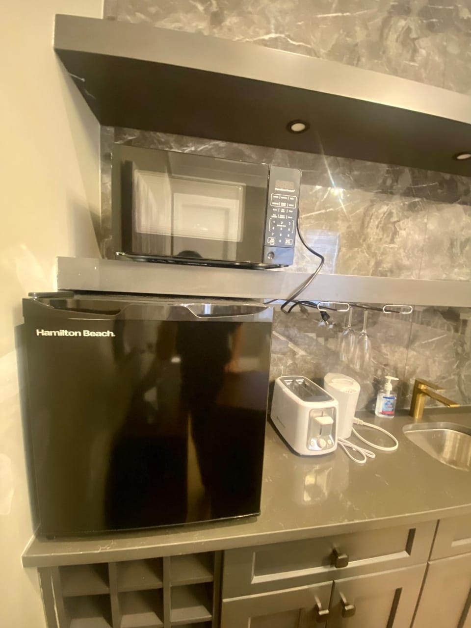 Kitchen or kitchenette