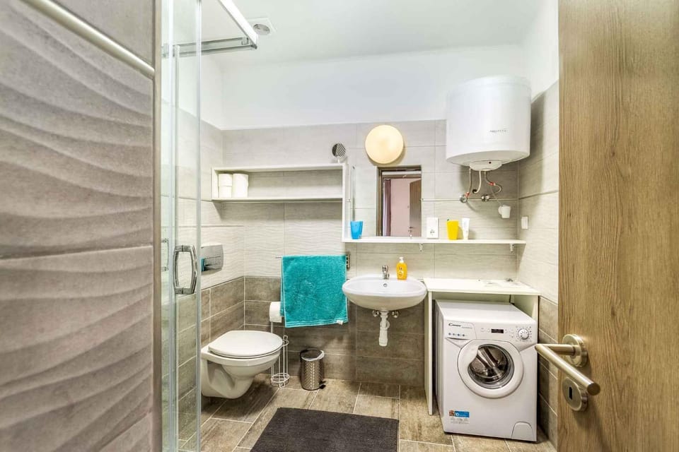 Shower, Bathroom, washing machine