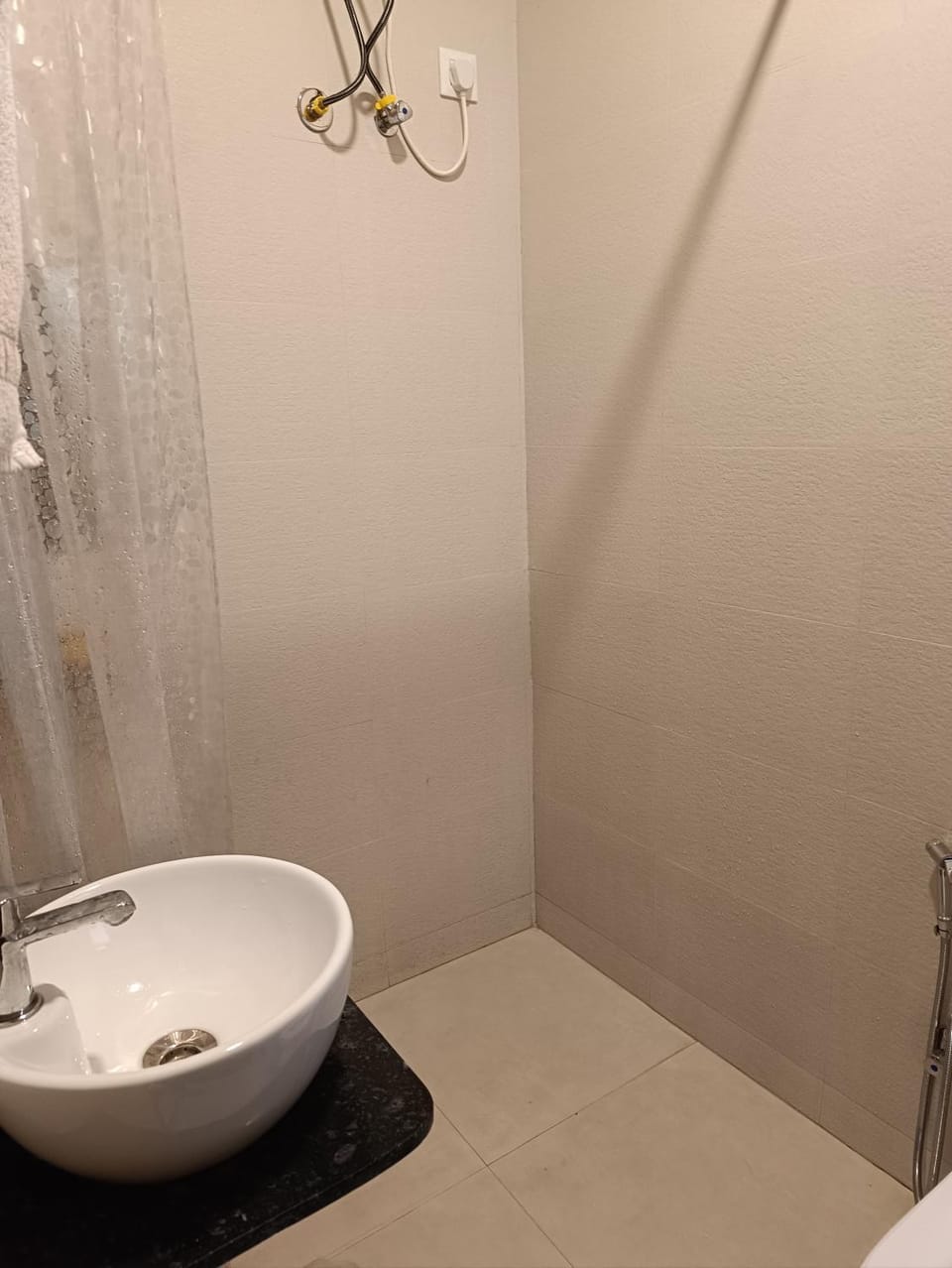 Cozy Home near Bhavali Dam Apartment in Maharashtra