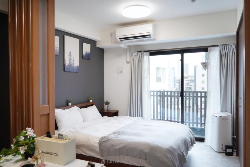 Bed, Photo of the whole room, Bedroom, air conditioner