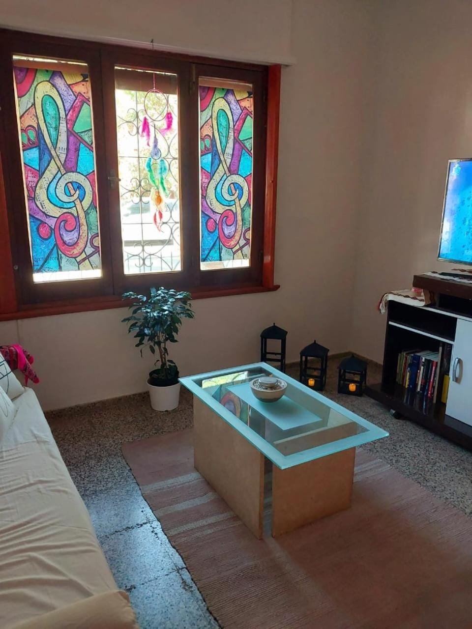 Communal lounge/ TV room, TV and multimedia, Living room, Seating area, Evening entertainment