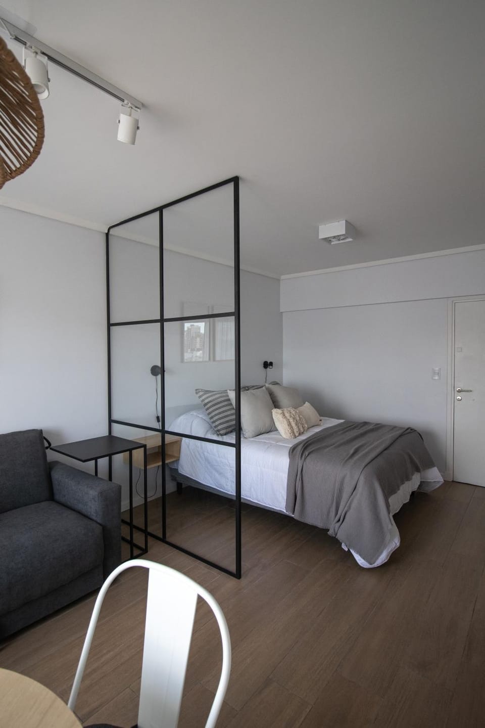 Bed, Living room, Photo of the whole room, Bedroom