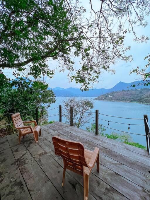 El Castillo en el Lago Atitlán House in Sololá Department