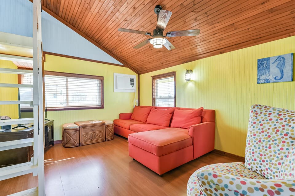 Living room, Seating area, furniture, air conditioner