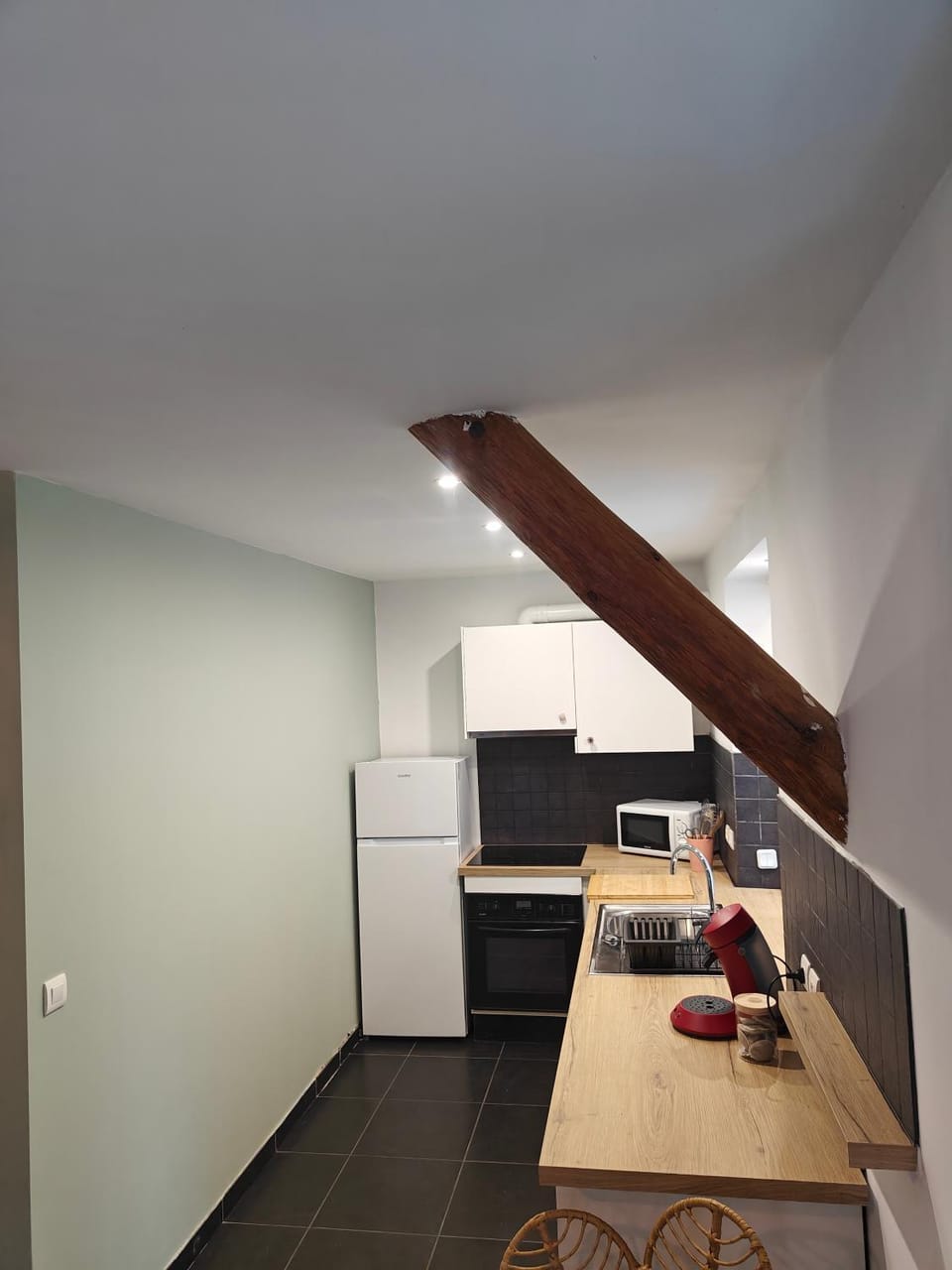 Dining area, minibar, pet friendly, stove