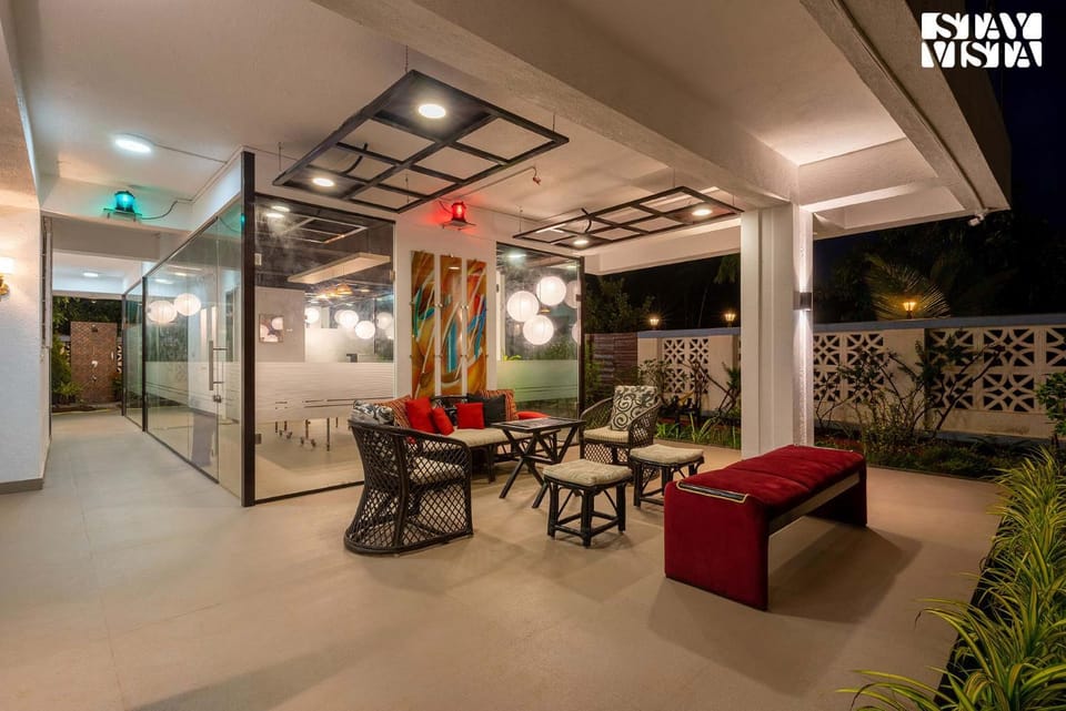 Patio, Seating area