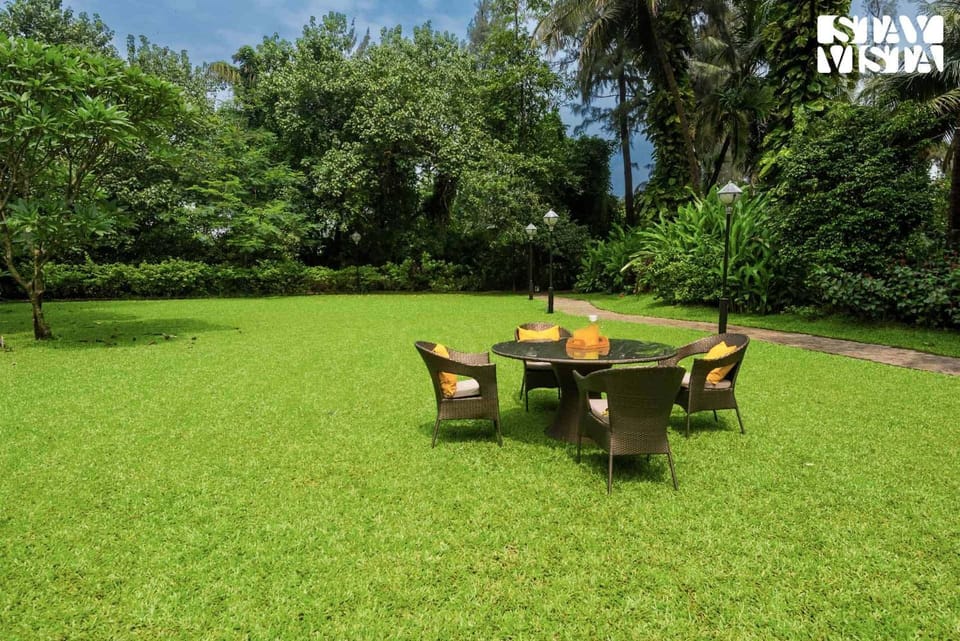 Garden, Garden view