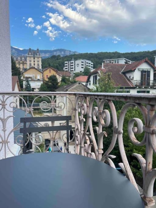 Magnifique T2 Lumineux 3 étoiles - Centre Aix les Bains Apartment in Aix-les-Bains