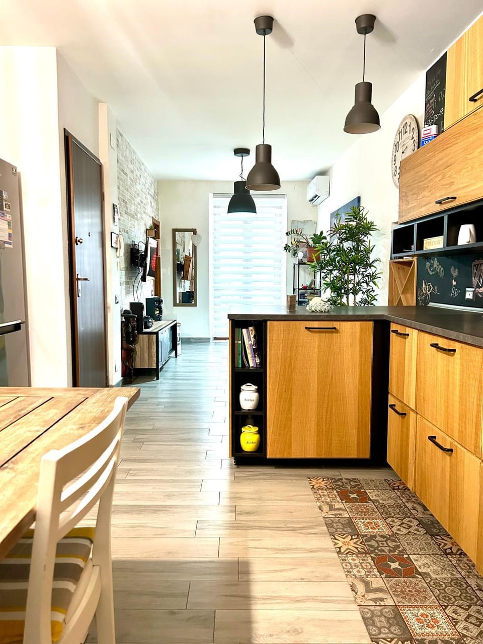 Living room, kitchen