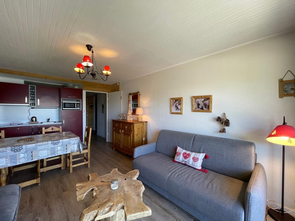 Living room, Dining area, kitchen