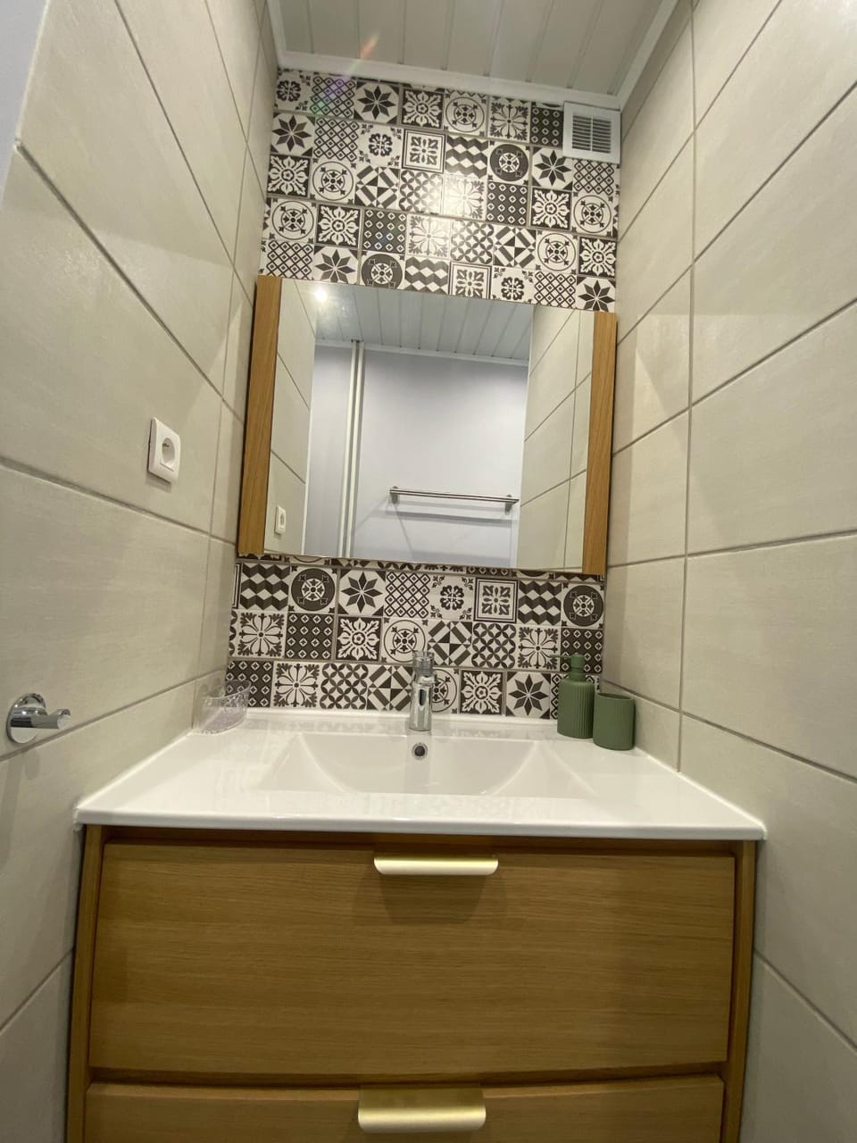 Le Cosy, Appartement Chaleureux 2 chambres Apartment in Auvergne-Rhône-Alpes